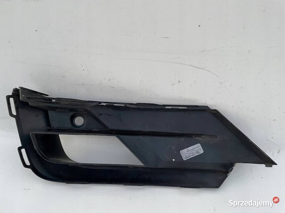 VW TIGUAN II ALLSPACE Kratka zderzaka przód