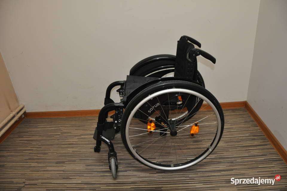 Wózek inwalidzki dziecięcy Sopur Xenon 34 cm aktywny FAKTURA