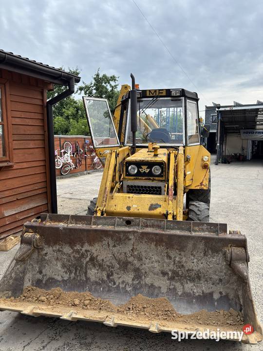 Koparkoładowarka MF 50 nie sprzedam