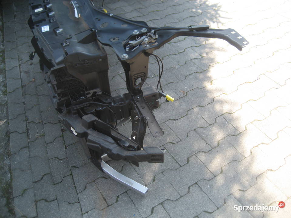 bmw x1 u11 2225r pas przedni wzmocnienie zamki