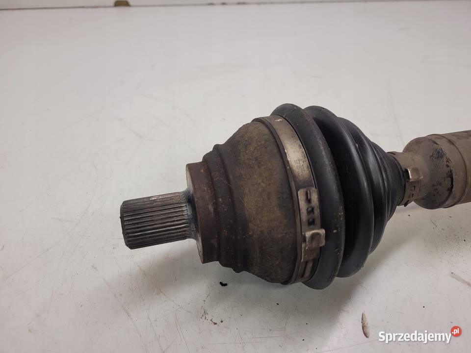 PÓŁOŚ PRAWA AUDI VW SEAT SKODA 1K0407272LF 2LFJ Przystajń