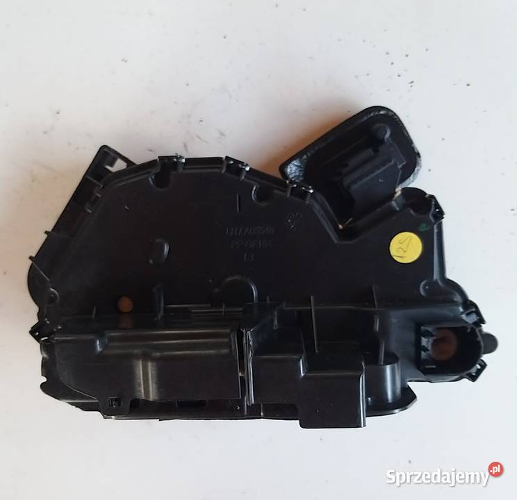 Zamek drzwi przód lewy 5e1837015a nowy Audi Vw