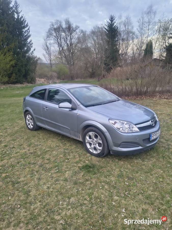 Sprzedam opla astrę h GTC 90KM Astra podkarpackie Chołowice