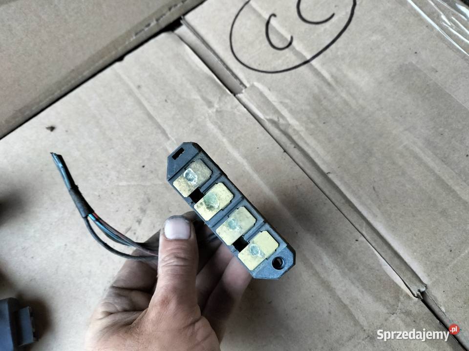 Fiat Cinquecento CC STYK KLAPY BAGAZNIKA Kamień-Kolonia