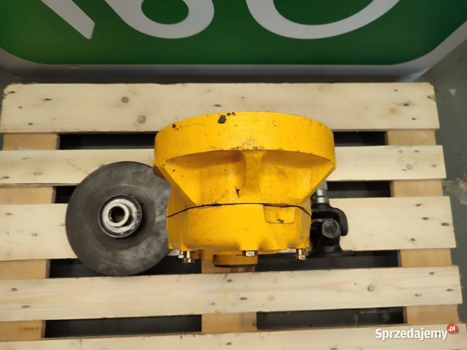 Przekładnia skrzynia rozdzielcza 448 37301 JCB