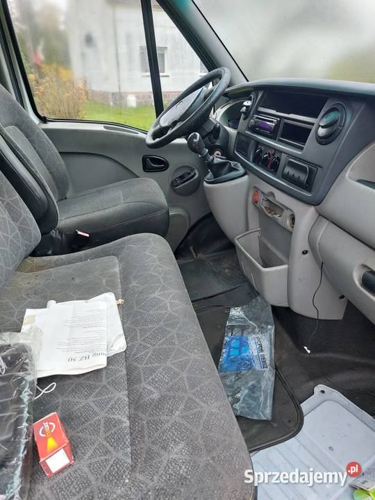 Renault Master 25 DCI 146