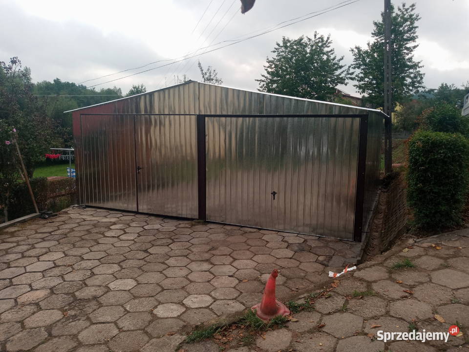 Garaż 3x5 brama uchylna konstrukcja profil Zawiercie