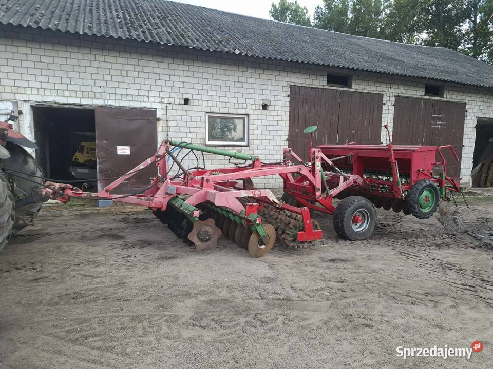 Agregat Unia Ares pół zawieszany z siewnikiem łódzkie Wola Pomianowa
