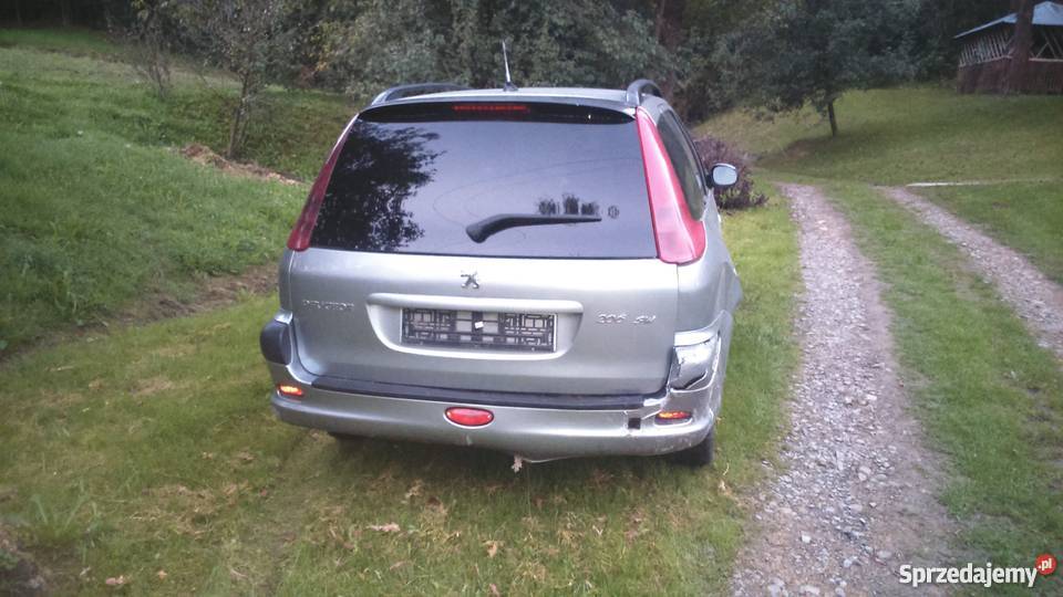 Peugeot 206 SW 14HDI sprzedam uszkodzony silnik Rok produkcji 2002