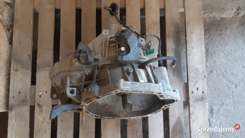 SKRZYNIA BIEGÓW RENAULT MEGANE III 15 DCI