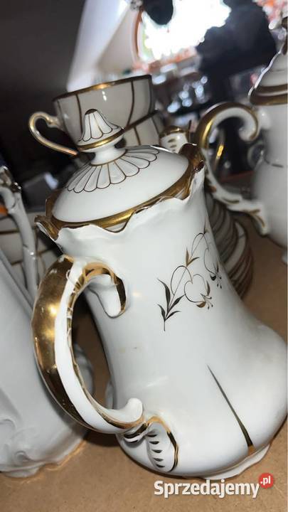 Dzbanek Secesja Z 3 kwiatkami na gałązce Gdańsk sprzedam