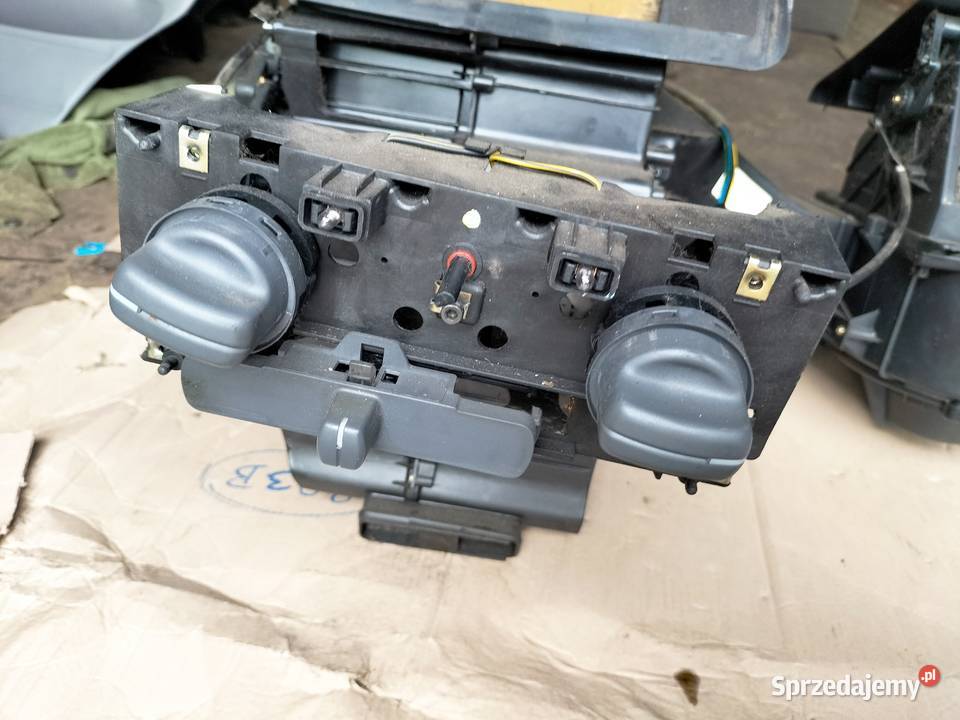 FIAT PUNTO 1 MK1 095273 OBUDOWA NAGRZEWNICY Kamień-Kolonia