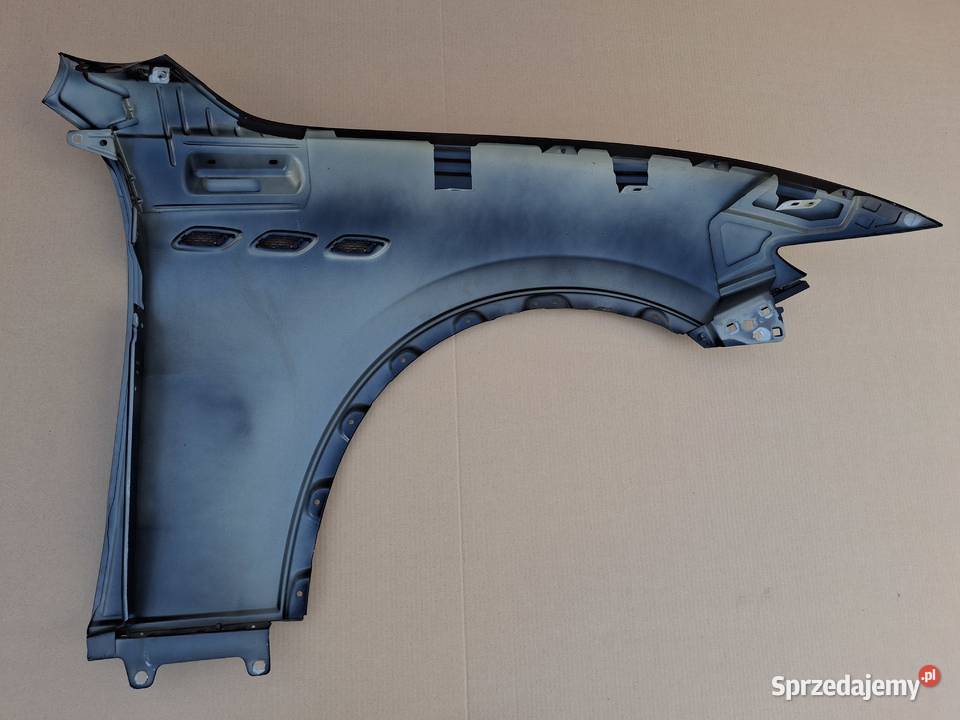 MASERATI LEVANTE TROFEO BŁOTNIK LEWY PRZÓD Bieleń sprzedam