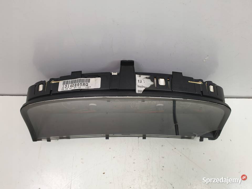 Opel Vectra C 20 DTI LICZNIK Zegary 13140895RQ osobowe Rudka