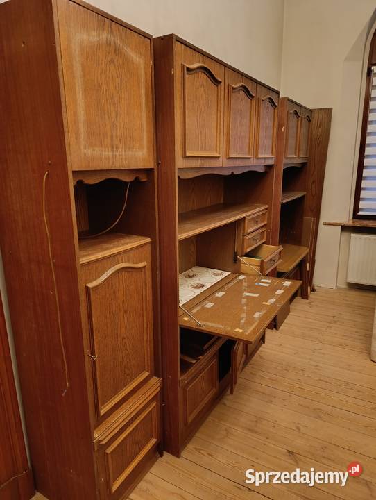 Meblościanka 4 regały Toruń sprzedam