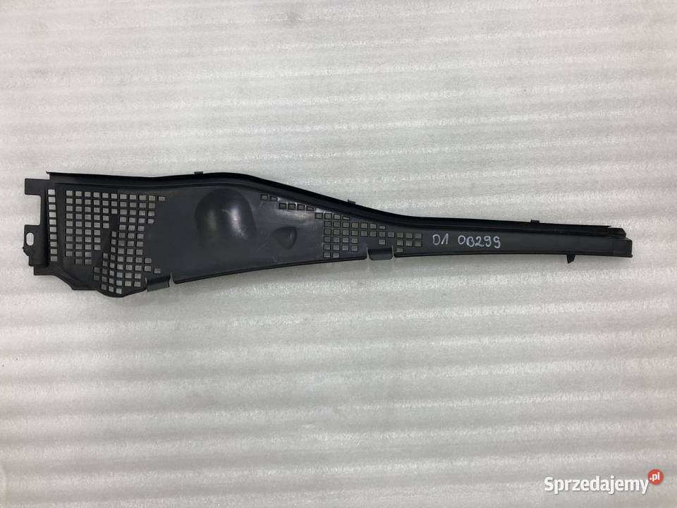 PODSZYBIE PRAWE 8200825457 DACIA DUSTER I