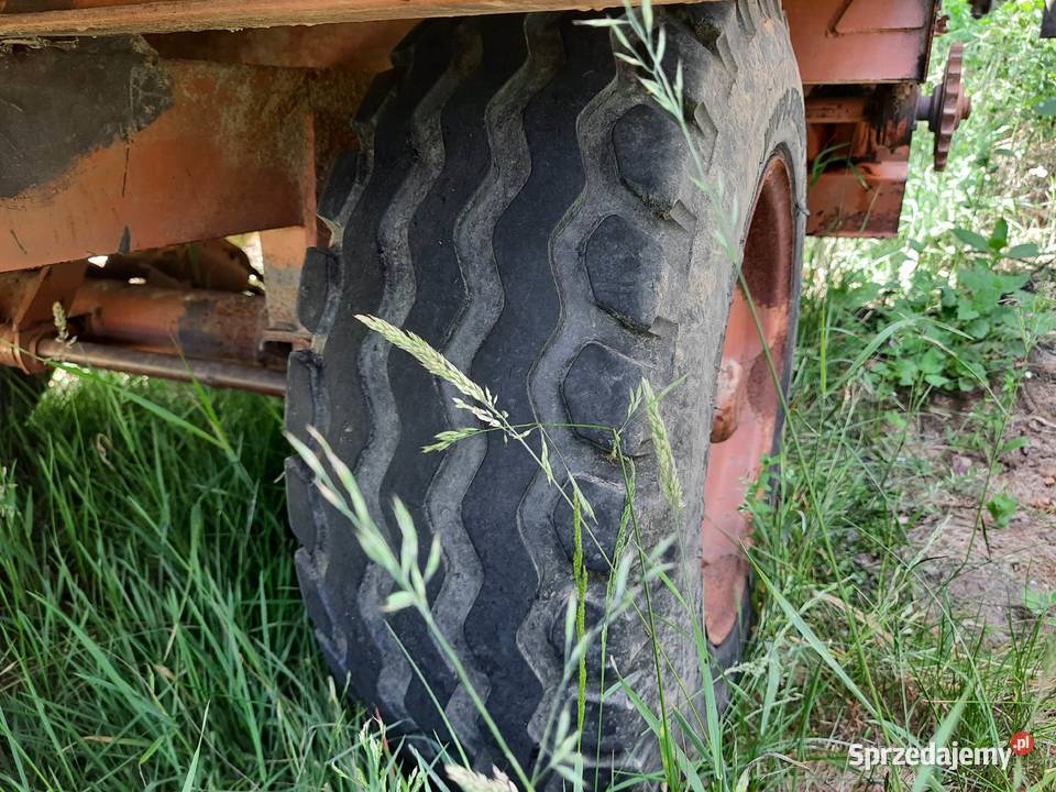 Rozrzutnik obornika jednoosiowy 25t Warfama Rozrzutniki obornika małopolskie