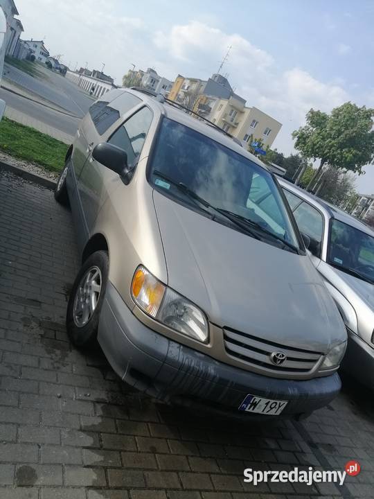 Toyota Sienna kolekcjonerska Uniejów