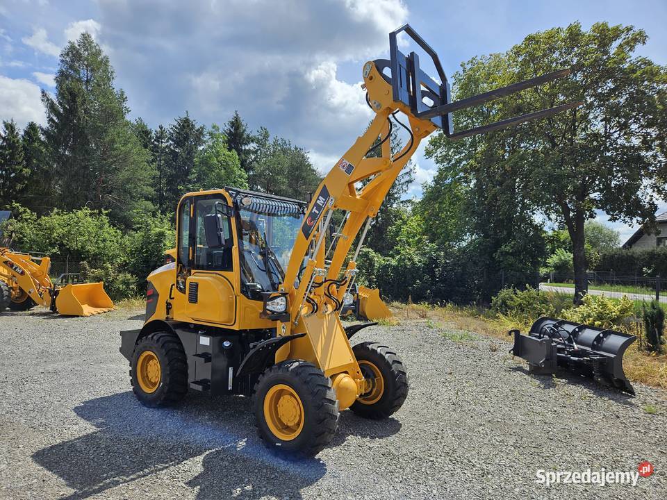 Ładowarka kołowa CTM 610 miniładowarka na Parczew