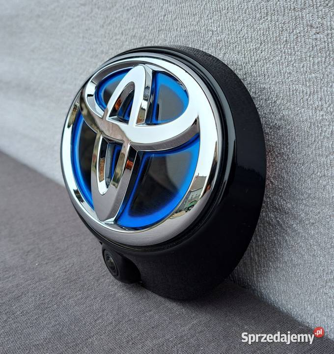 Emblemat logo klapy bagażnika Toyota Corolla E21 dolnośląskie Mielęcin