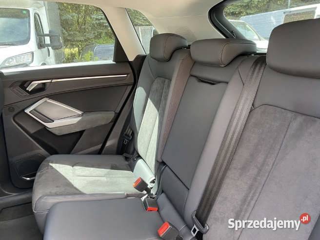 AUDI Q3 2019 198400 ccm 190 Q3 mazowieckie