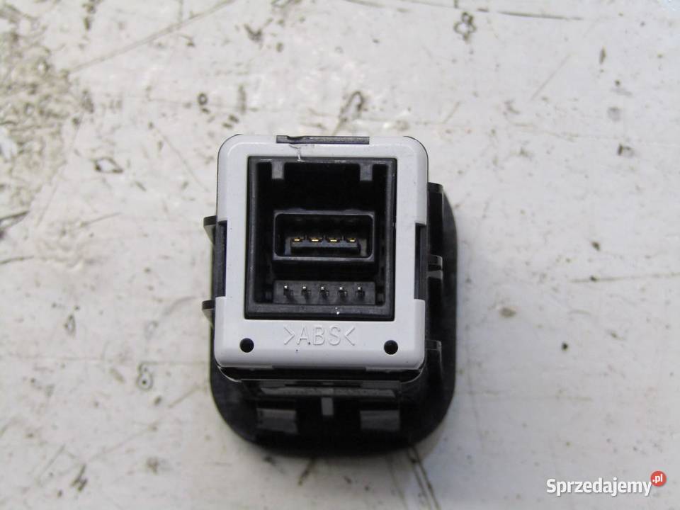 GNIAZDO PORT ZŁĄCZE USB AUX MAZDA CX5 CX5 KE