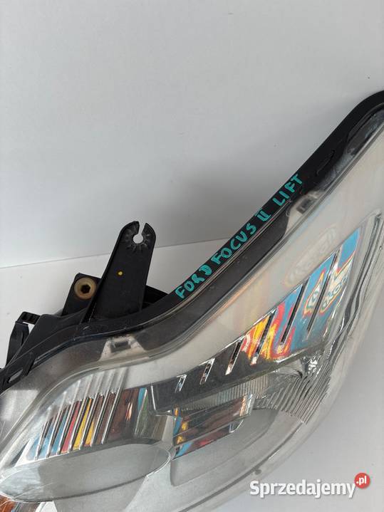 Ford focus 2 II lift 8M5113W030AE LAMPA PRZÓD wielkopolskie