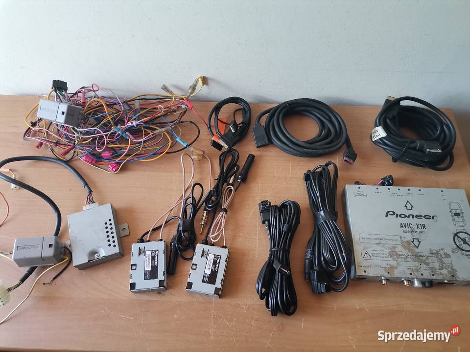 Zestaw elektroniki radia samochodowe moduły Złoty Stok