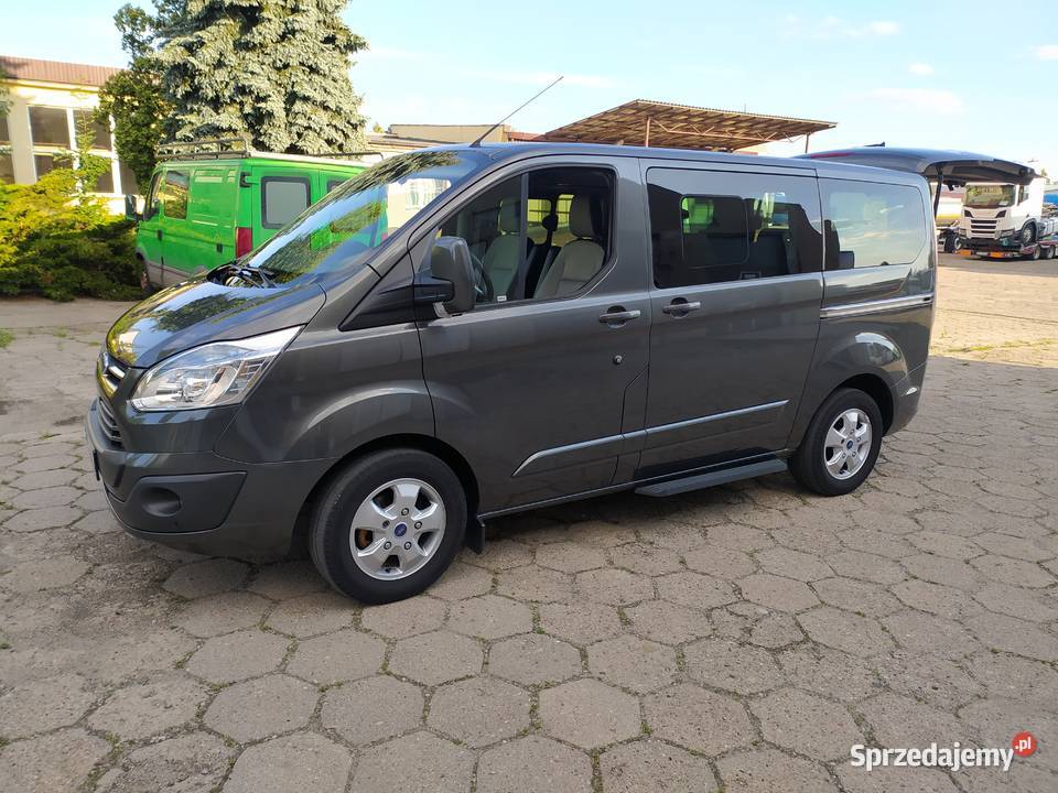 Ford Turneo Custom Titanium Rok produkcji 2015 łódzkie Sieradz