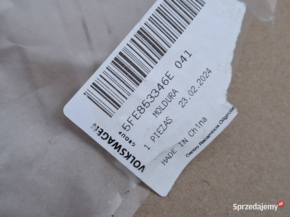 SEAT LEON IV 4 KOMBI LISTWA OZDOBNA SZYBY PRAWY Bieleń