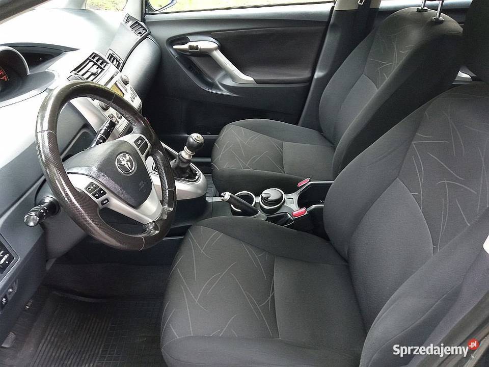 Toyota Verso Krajowa Bezwypadkowa ładna 1598cm3 śląskie Katowice sprzedam