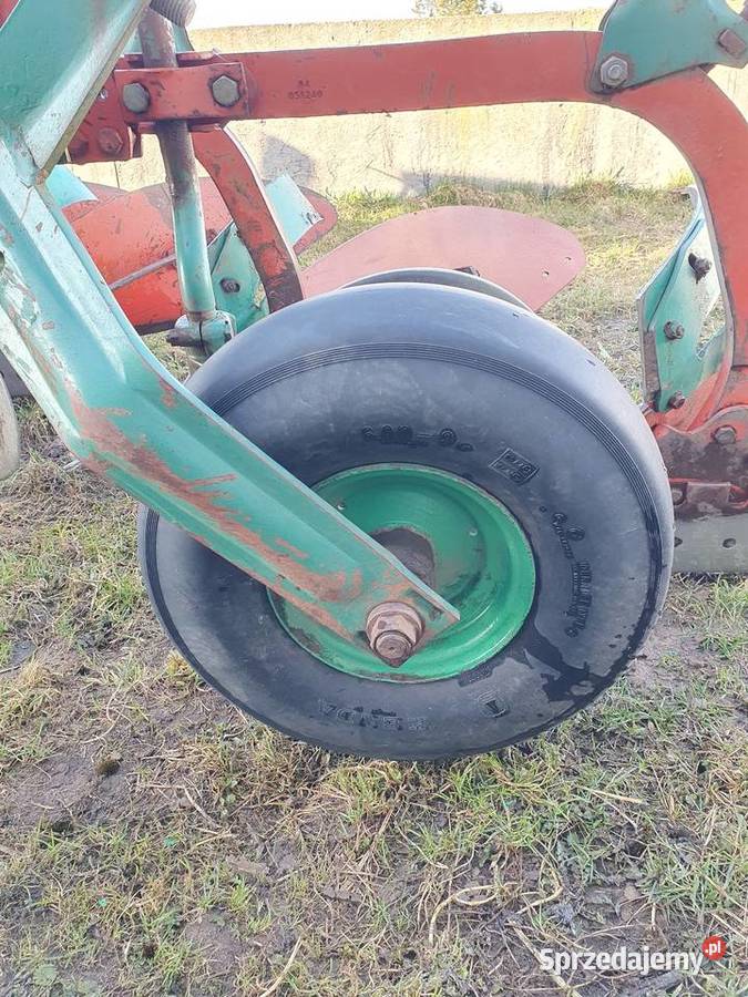 Pług Kverneland 4 skiby 16 na resorze podlaskie