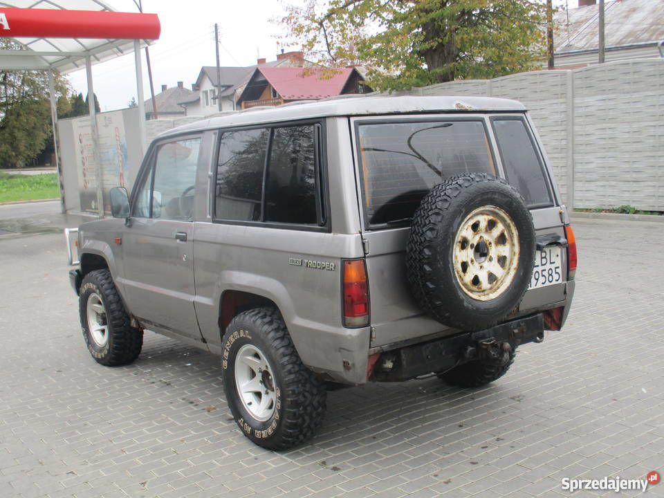 Isuzu Trooper Rok produkcji 1987 Oleszyce