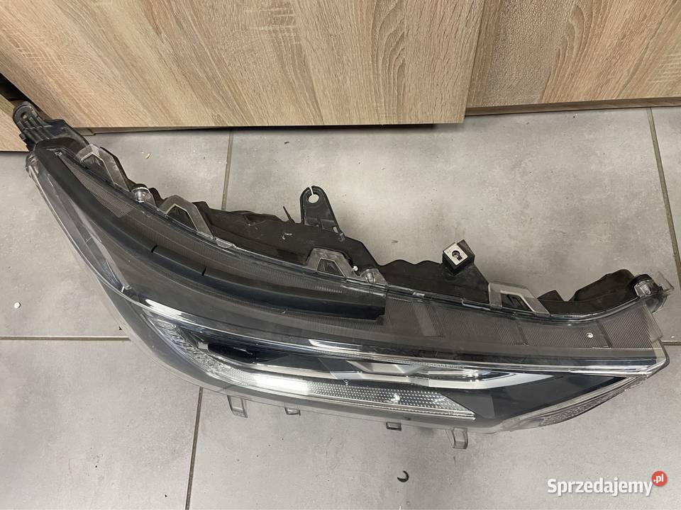 Toyota Rav4 reflektor full led prawy 19 Rok produkcji 2019 Kozubszczyzna