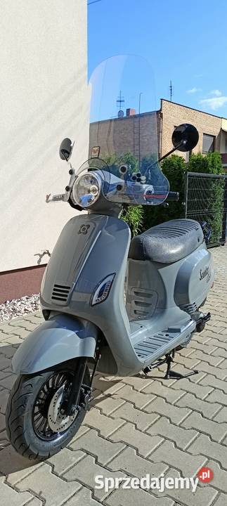 Skuter retro AGM 2018r 503