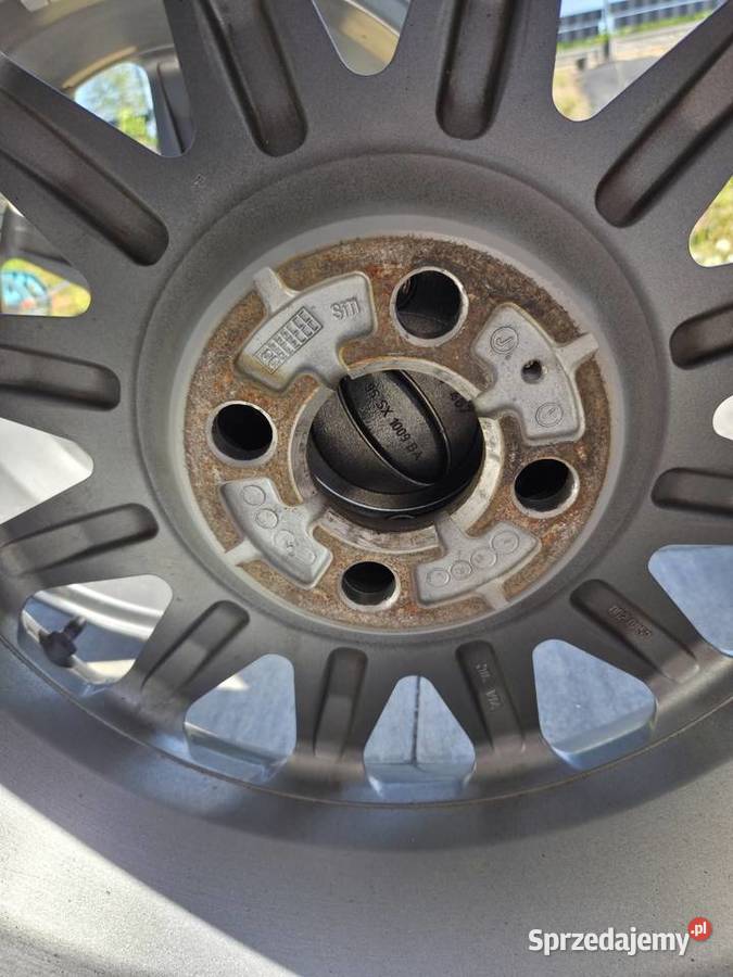 Felgi Ford 4x108 r18 Diamond Cut Scorpio Sierra Gdańsk