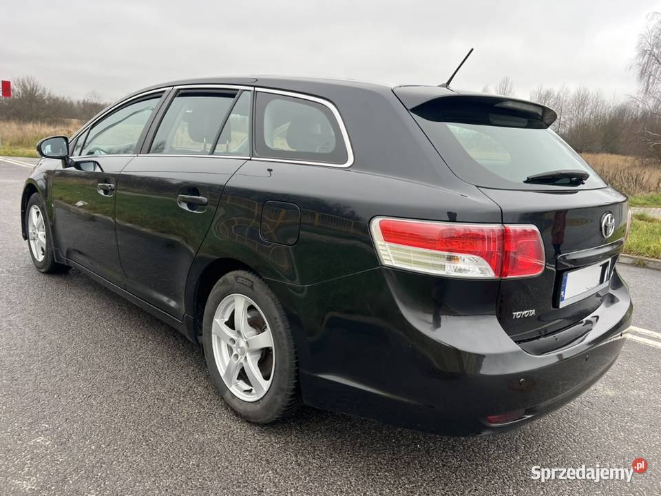 Toyota Avensis Avensis 16 benzyna lpg Kielce