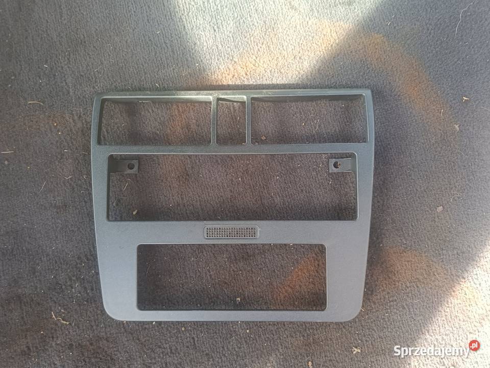 Ramka na około radia Audi A4 B5 a35 osobowe śląskie Myszków