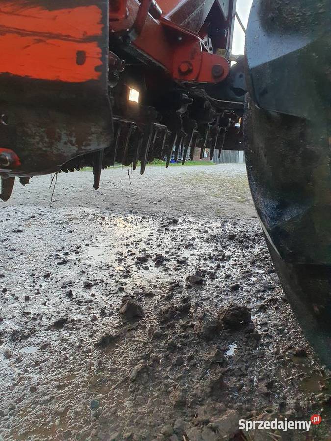 Agregat uprawowy siewny aktywny nie bierny wał 3 warmińsko-mazurskie Kalinowo