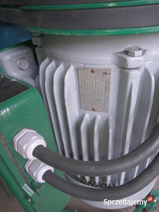 Śrutownik młynek rozdrabniacz Bąk Medynia Głogowska