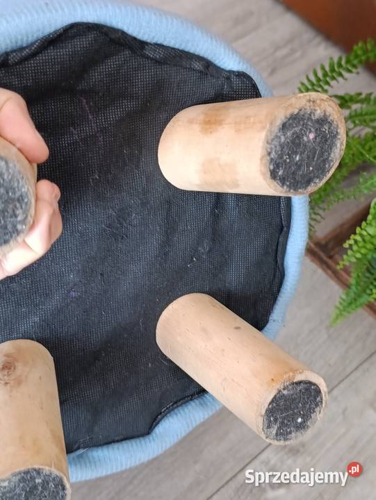 pufa okrągła na nóżkach pufy 2 sztuki wielkopolskie Poznań