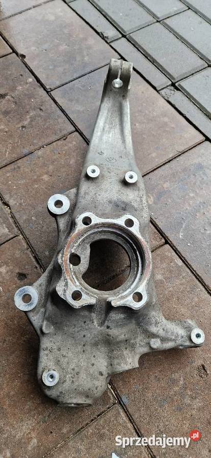 Zwrotnica prawa Bmw G30 Rok produkcji 2020 Zwrotnice Chrząstowice