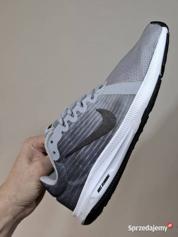 Buty 39 sportowe Nike Downshifter