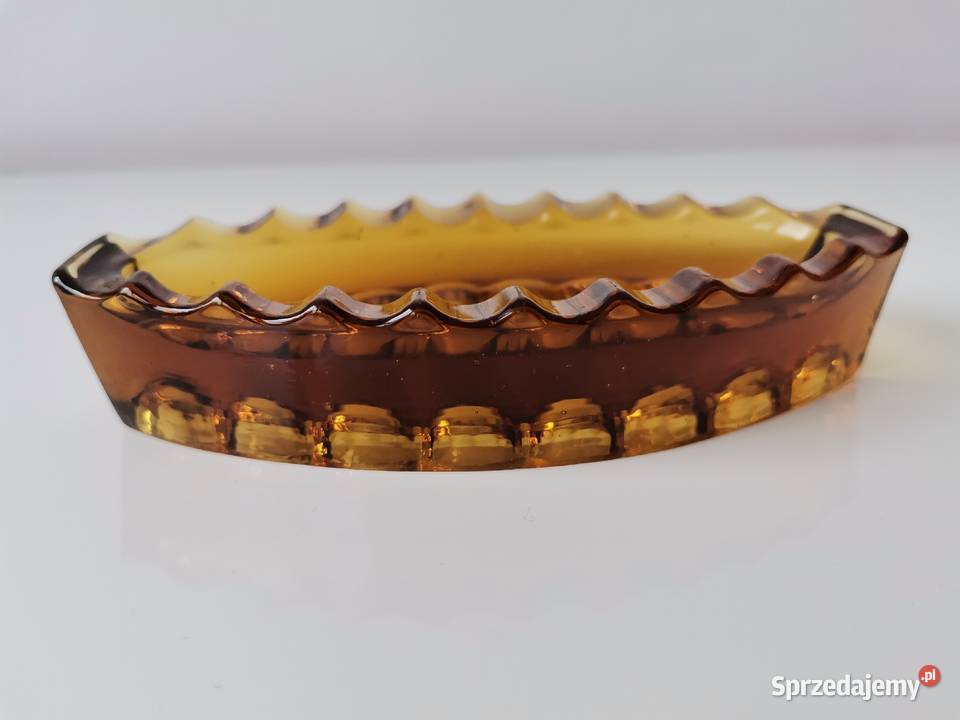 Stara nieużywana popielniczka optyczna Jan Porcelana i szkło