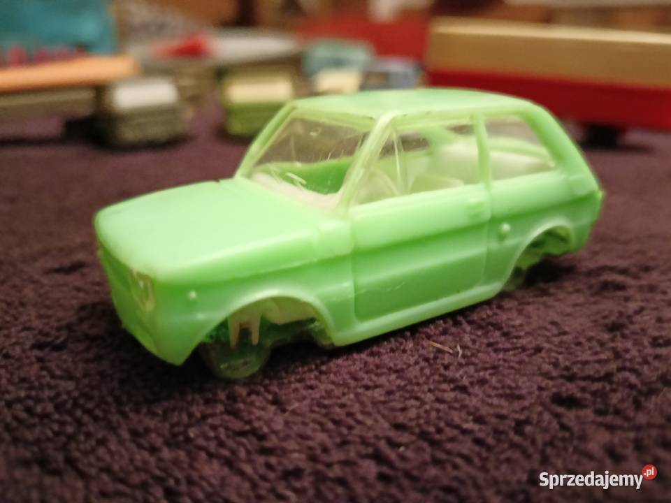 Zabawka PRL Estetyka Fiat 126p Rzeszów