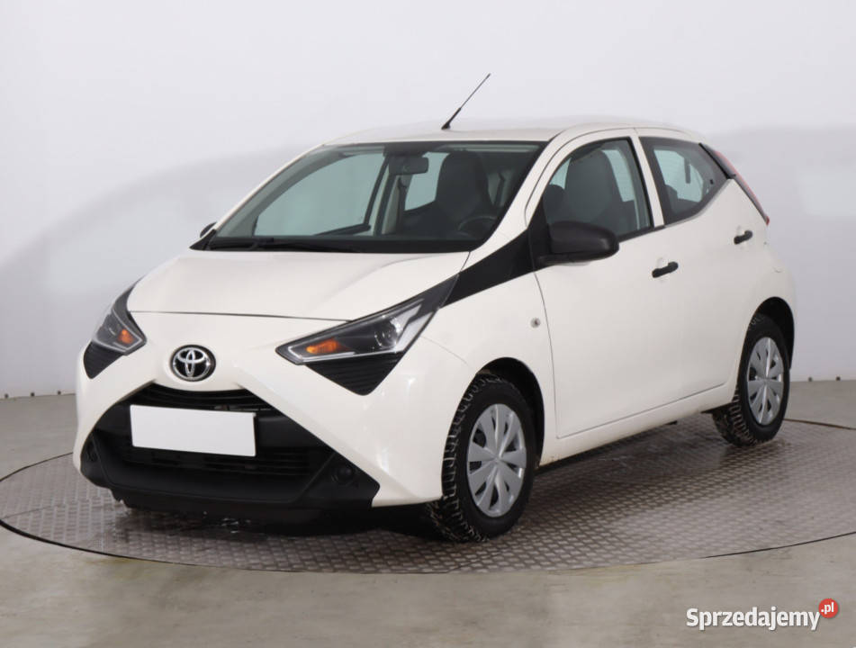 Toyota Aygo 10 VVTi nieuszkodzony Piaseczno