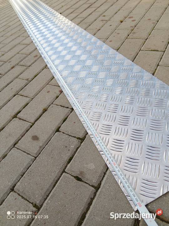 Blacha aluminiowa ryflowana 30x300 2mm Stargard