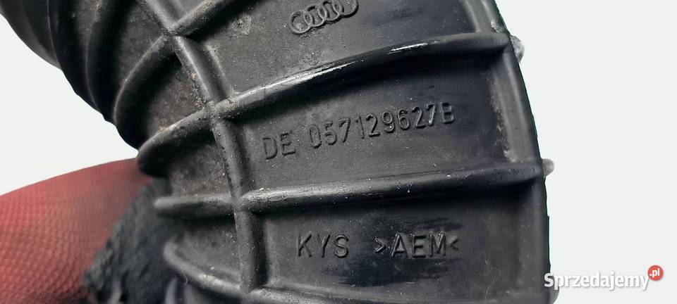PRZEWÓD RURA DOLOT AUDI A8 D3 057129627B osobowe Pozostałe Lipno