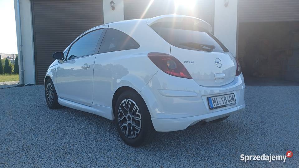Opel corsa d 14 benzyna klima Corsa Ługi sprzedam