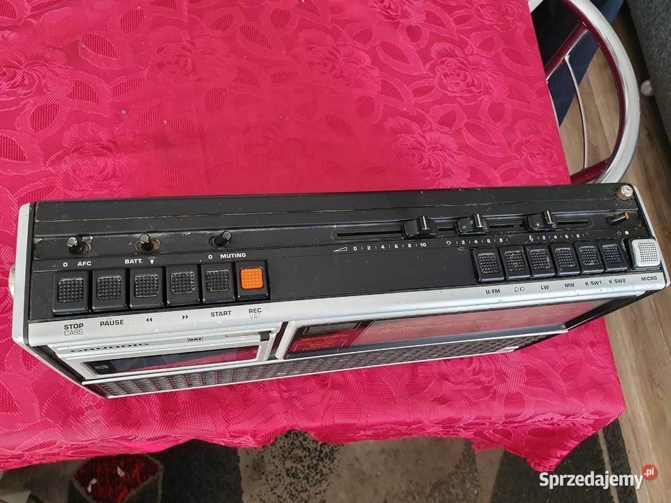 Stary zabytkowy radiomagnetofon Grundig C6500 Kępice sprzedam